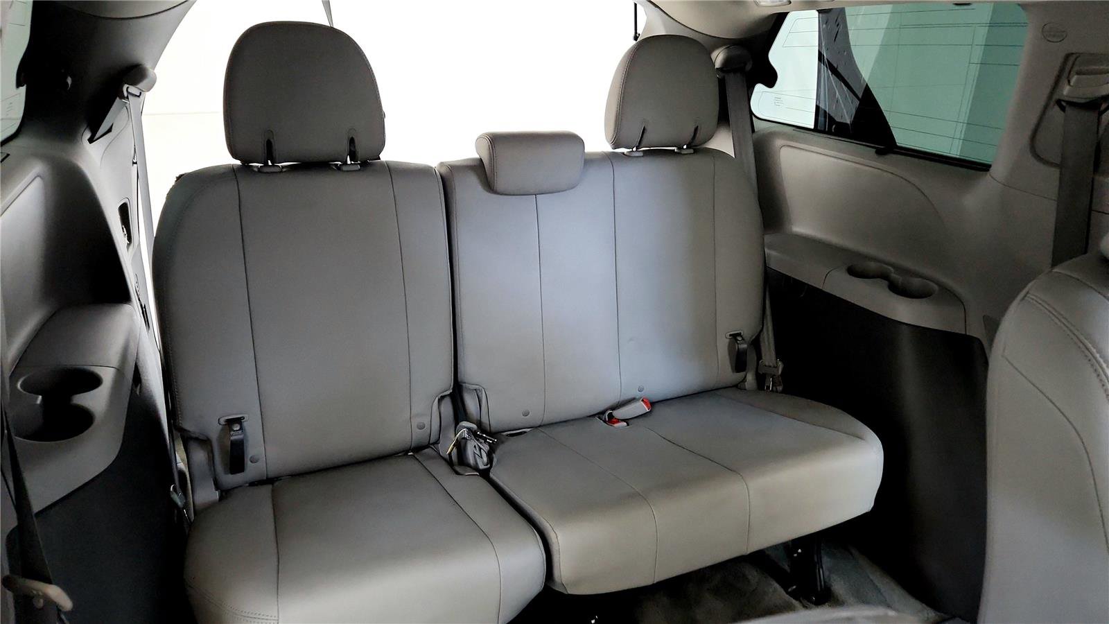 Used 2016 Toyota Sienna XLE Premium w/ Protection Package AWD/4WD image 20