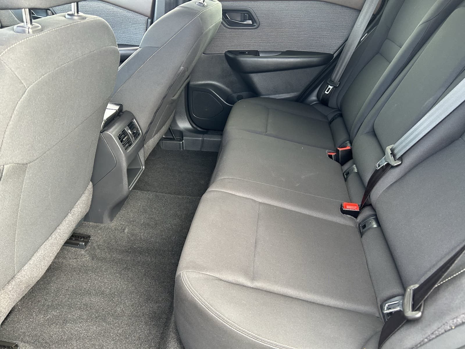 Used 2023 Nissan Rogue S FWD image 20