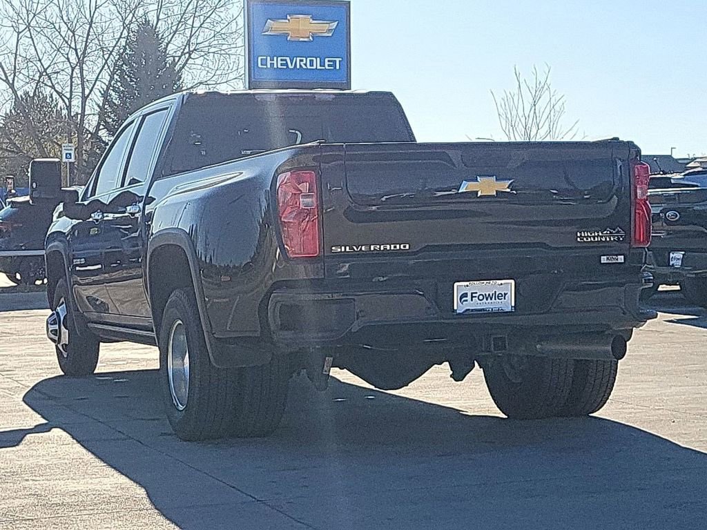 Used 2023 Chevrolet Silverado 3500 High Country image 6