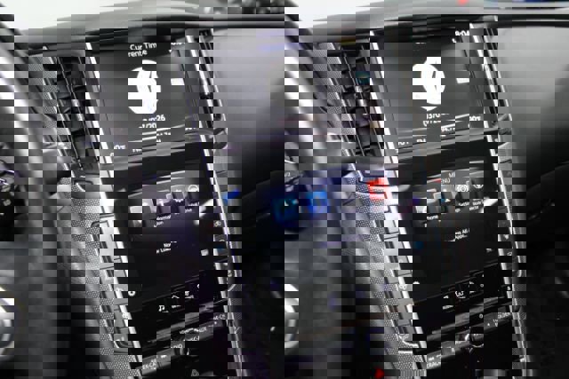 Used 2016 INFINITI Q50 3.0t Premium w/ Cargo Package image 16