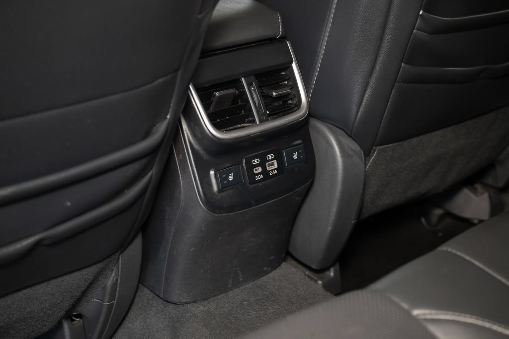 Used 2023 Subaru Outback Limited AWD/4WD image 33