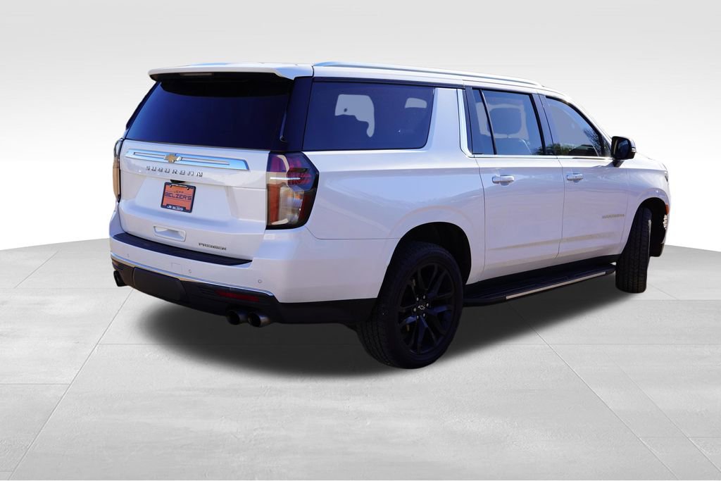 Used 2021 Chevrolet Suburban Premier w/ Premium Package AWD/4WD image 5