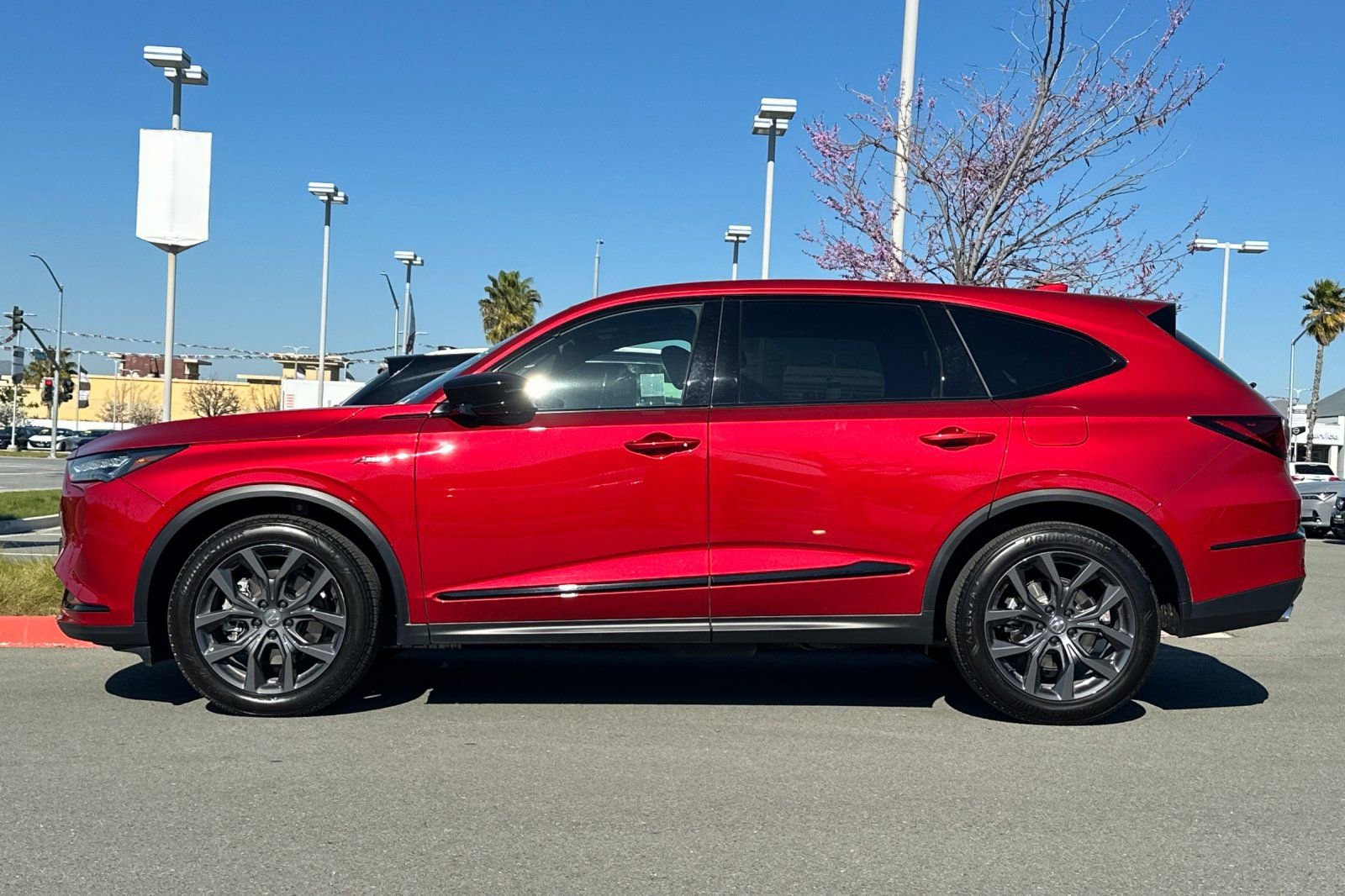 Used 2023 Acura MDX A-Spec AWD/4WD image 8