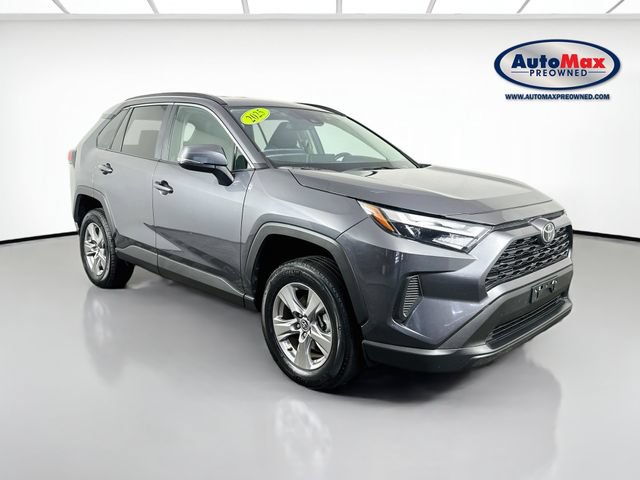 Used 2025 Toyota RAV4 XLE AWD/4WD video 1