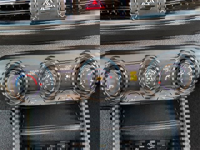 Used 2024 Kia Forte LXS w/ LXS Technology Package image 24