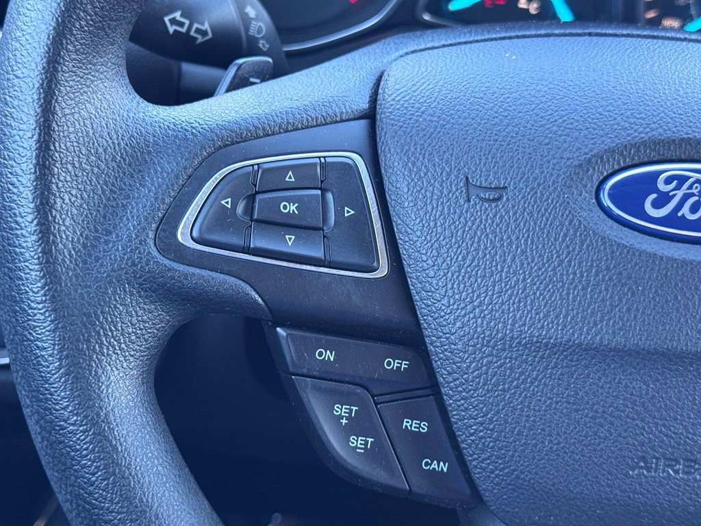 Used 2017 Ford Escape SE w/ SE Cold Weather Package FWD image 8