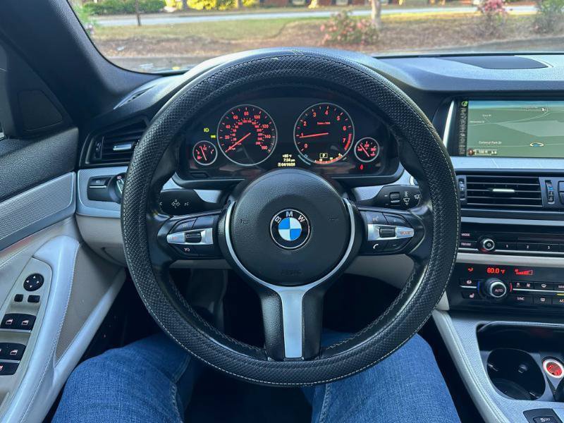 Used 2014 BMW 528i xDrive Sedan AWD/4WD image 26