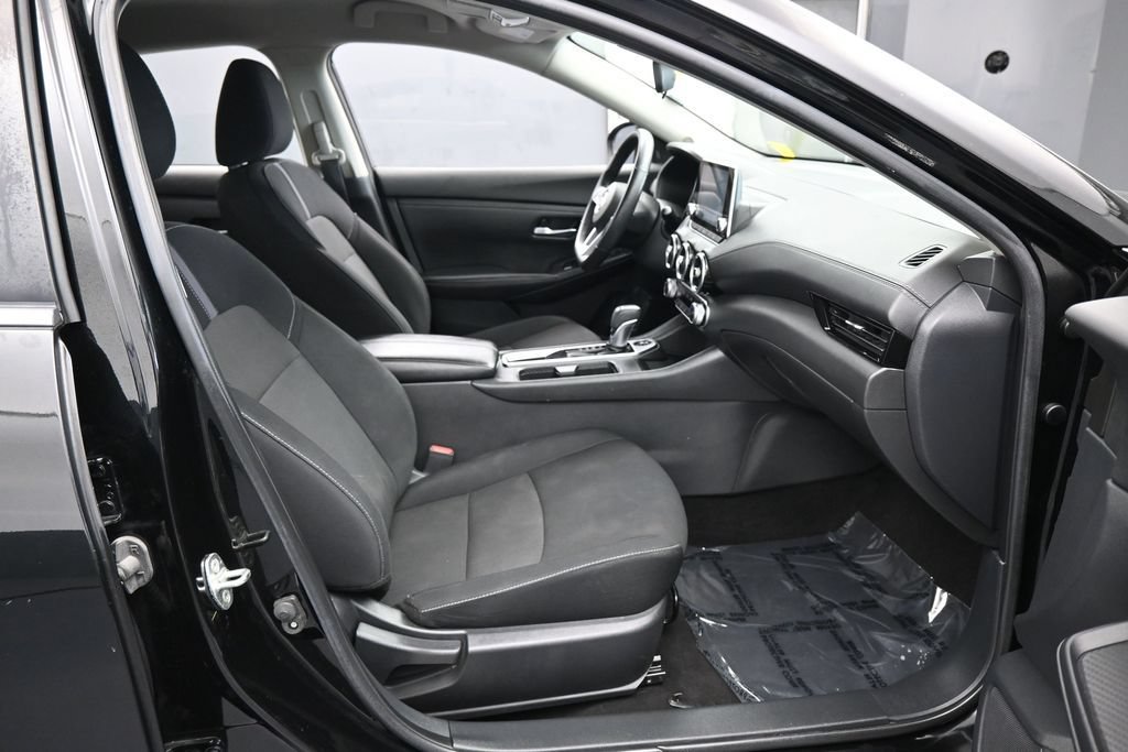 Used 2022 Nissan Sentra SV FWD image 33