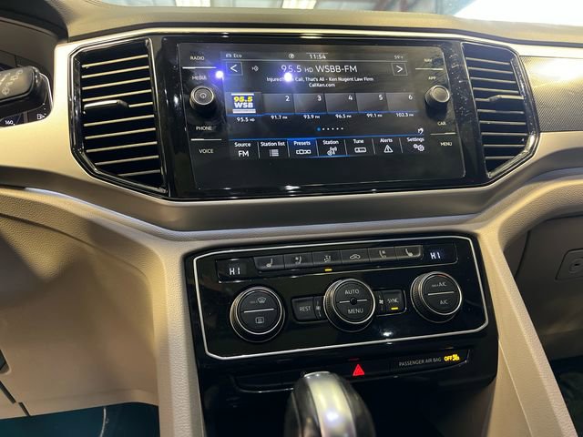 Used 2022 Volkswagen Atlas SEL Premium image 25