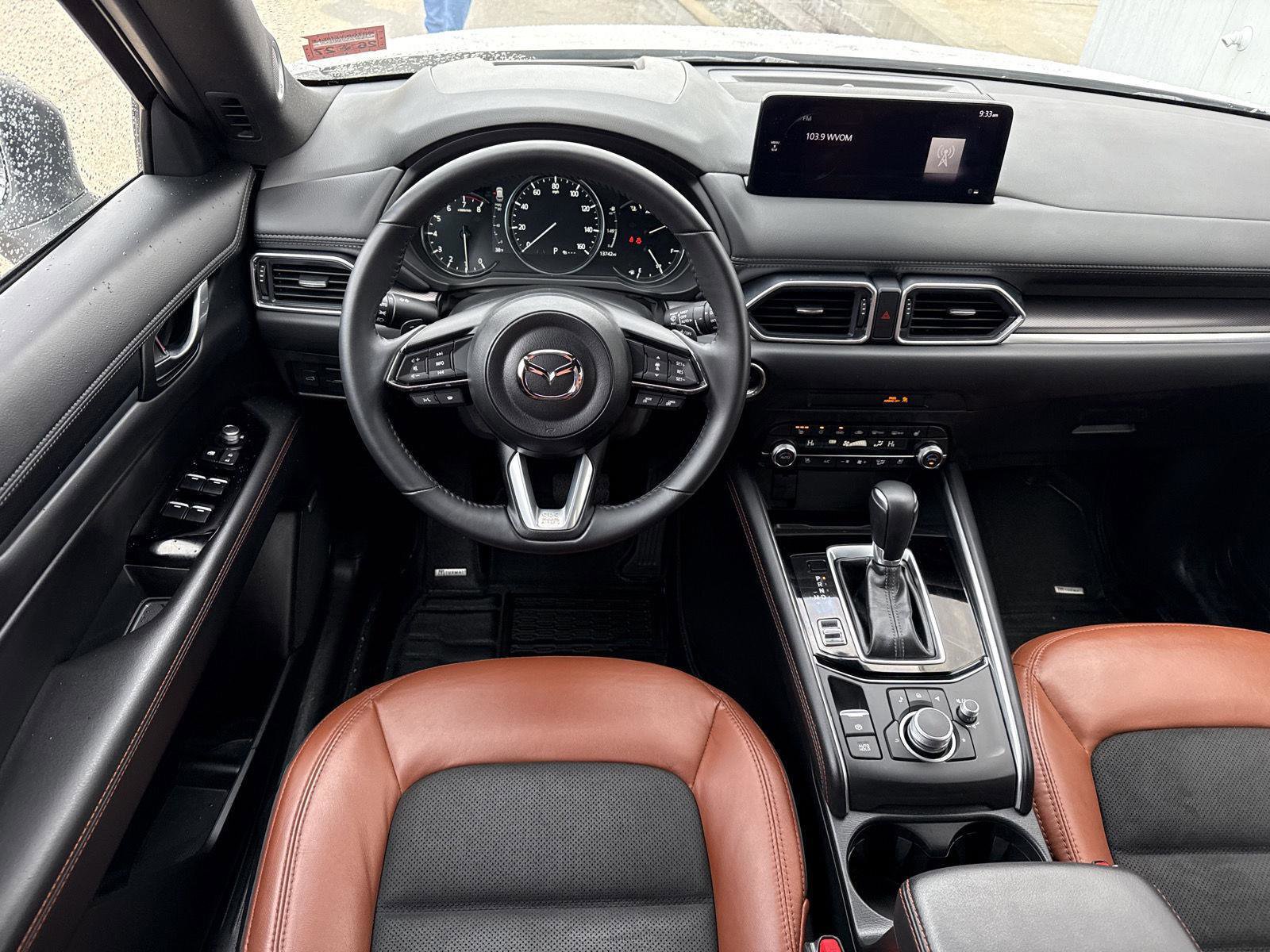 Used 2024 MAZDA CX-5 Carbon Edition image 14