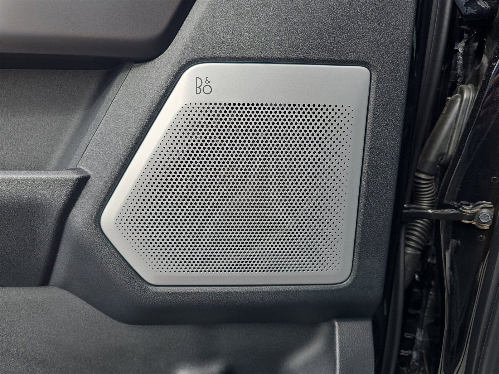 New 2025 Ford F150 Lariat w/ Equipment Group 502A High image 14