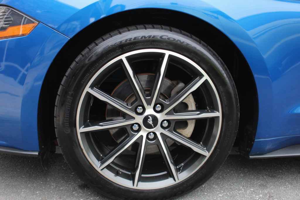Used 2018 Ford Mustang Premium w/ Wheel & Stripe Package RWD image 27