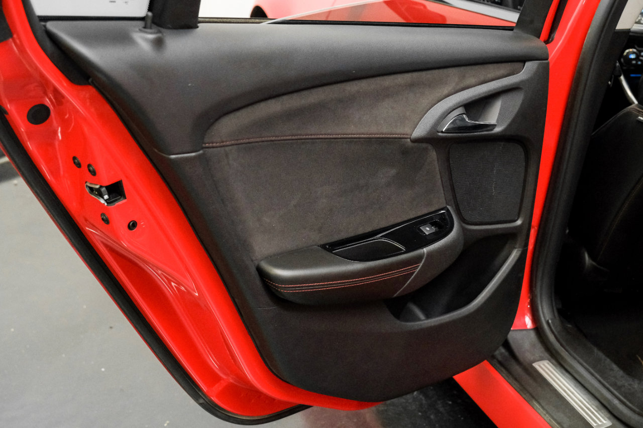 Used 2015 Chevrolet SS image 46