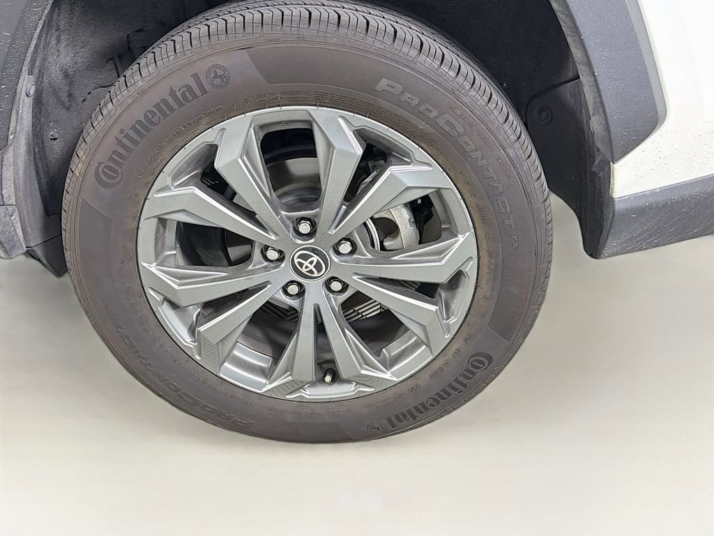 Used 2022 Toyota RAV4 Limited image 34