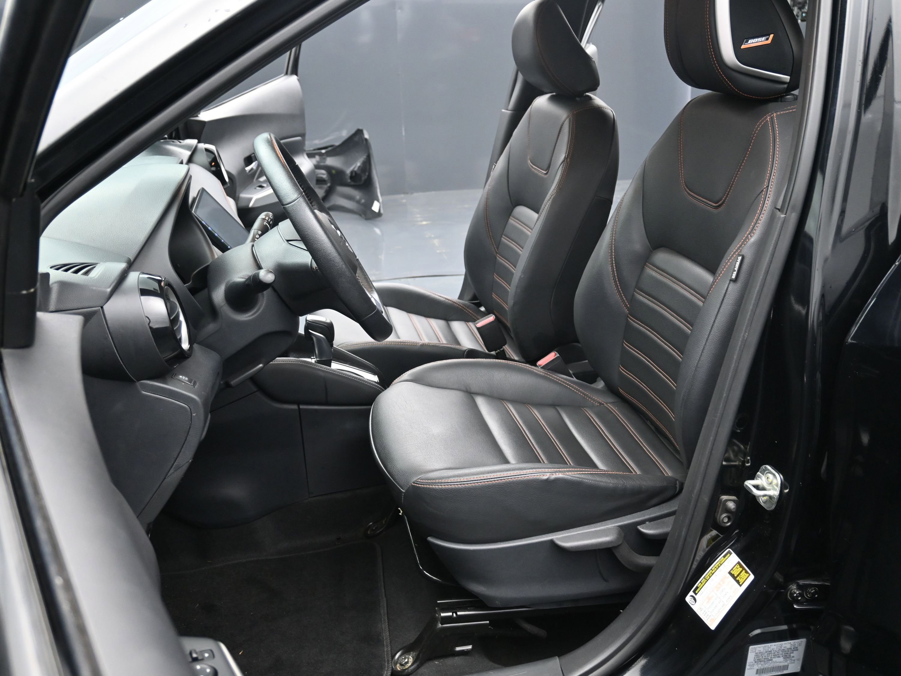 Used 2020 Nissan Kicks SR w/ SR Premium Package image 21