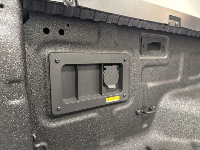 New 2025 Ford Ranger XLT image 36