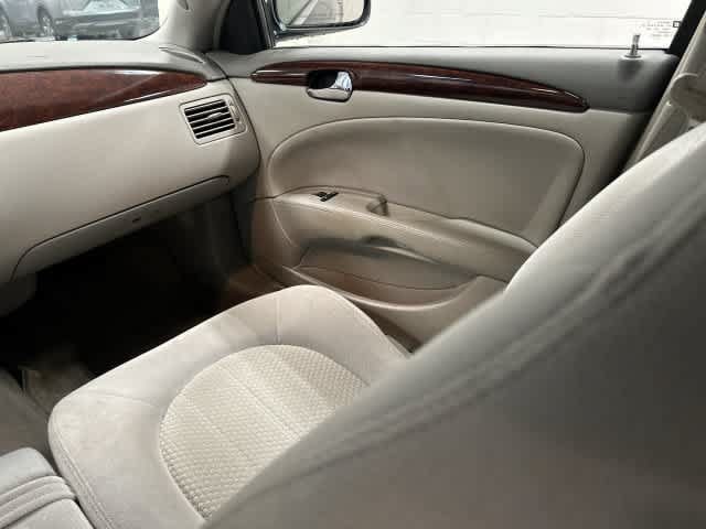 Used 2009 Buick Lucerne CX FWD image 13