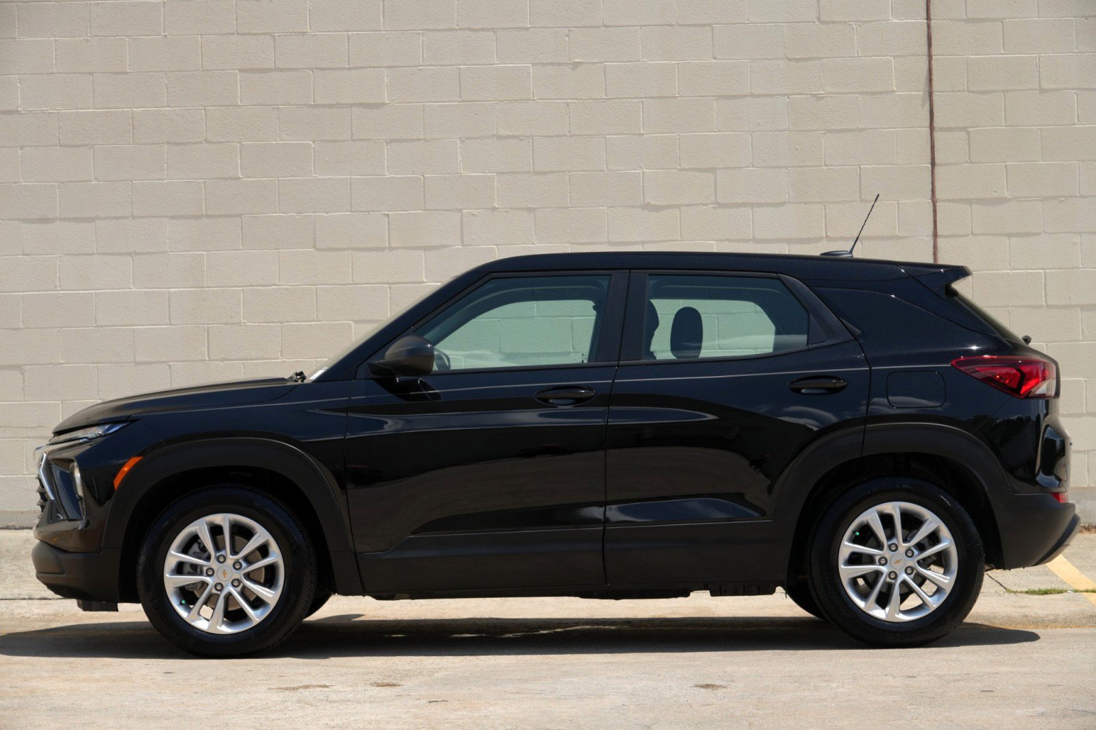 Used 2026 Chevrolet TrailBlazer LS FWD image 8