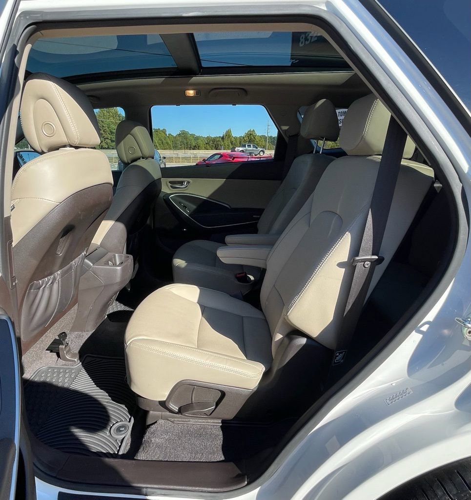 Used 2019 Hyundai Santa Fe XL FWD image 34