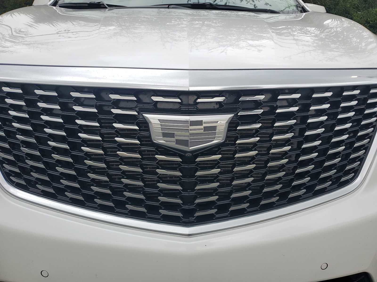 Used 2022 Cadillac XT5 Premium Luxury w/ Technology Package image 9