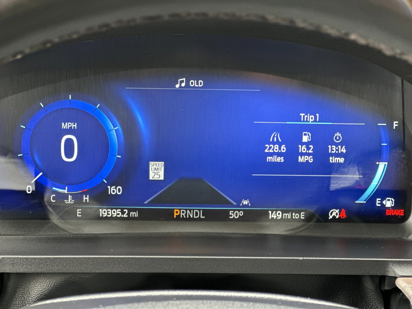 Certified 2022 Ford Explorer Platinum w/ Equipment Group 601A image 27