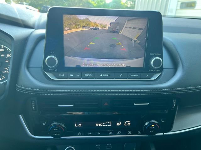 Certified 2023 Nissan Rogue SV w/ SV Premium Package AWD/4WD image 20