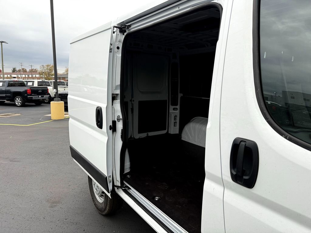 New 2026 RAM ProMaster 1500 w/ Convenience Group FWD image 10