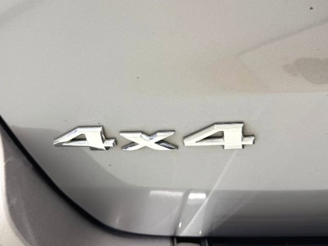 Used 2019 Jeep Grand Cherokee Limited w/ Luxury Group II AWD/4WD image 16