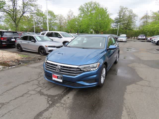 Used 2020 Volkswagen Jetta S w/ Driver Assistance Package FWD image 1