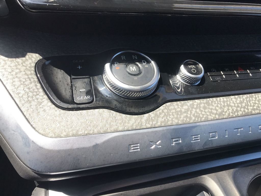 Used 2025 Ford Expedition Tremor image 20