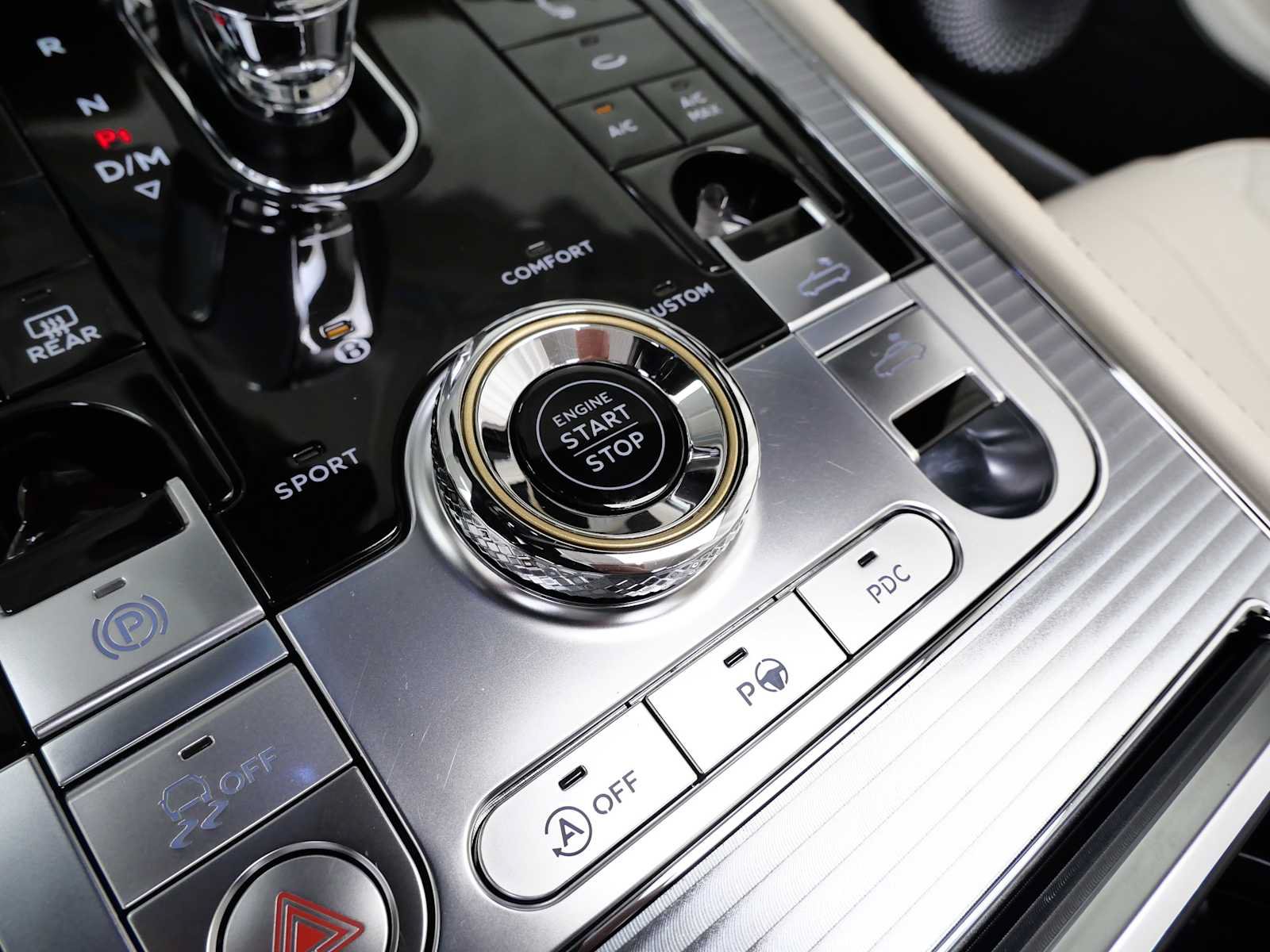 Used 2022 Bentley Continental GT AWD/4WD image 25
