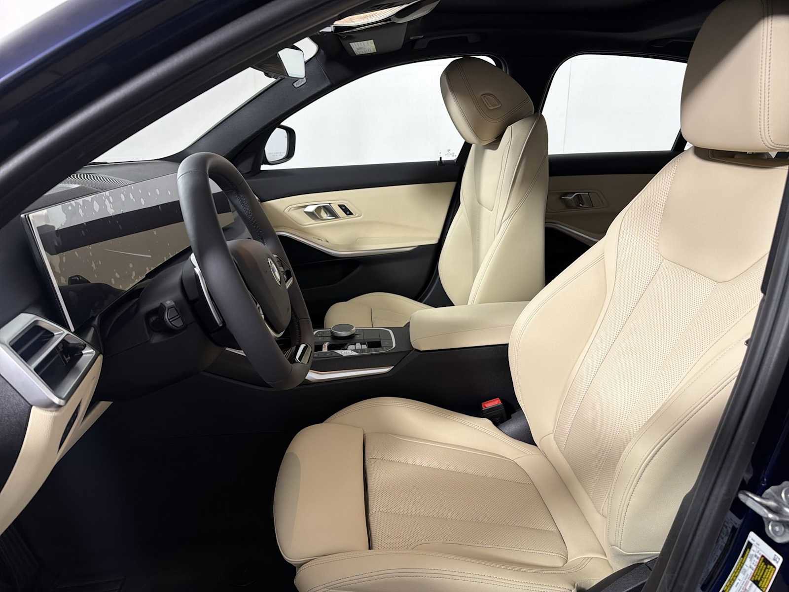 New 2026 BMW 330i xDrive Sedan w/ Convenience Package image 11
