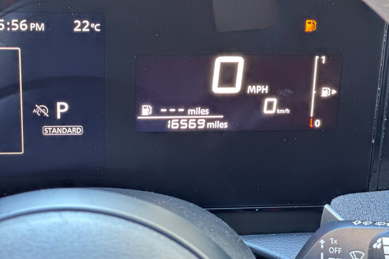 Used 2025 Nissan Kicks SV FWD image 23