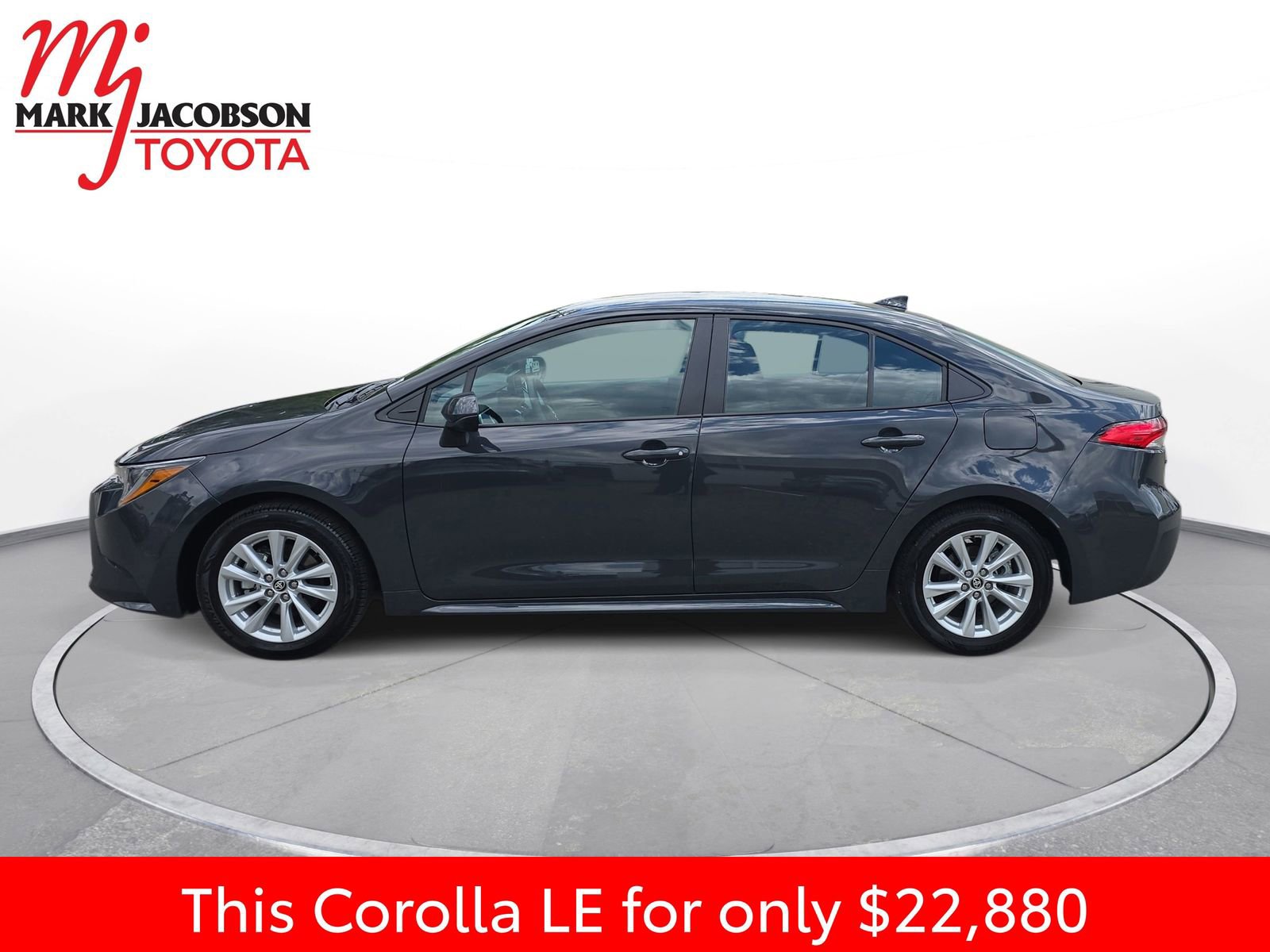 Used 2025 Toyota Corolla LE w/ LE Premium Package image 14
