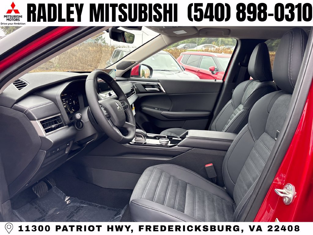 New 2026 Mitsubishi Outlander SE AWD/4WD image 3