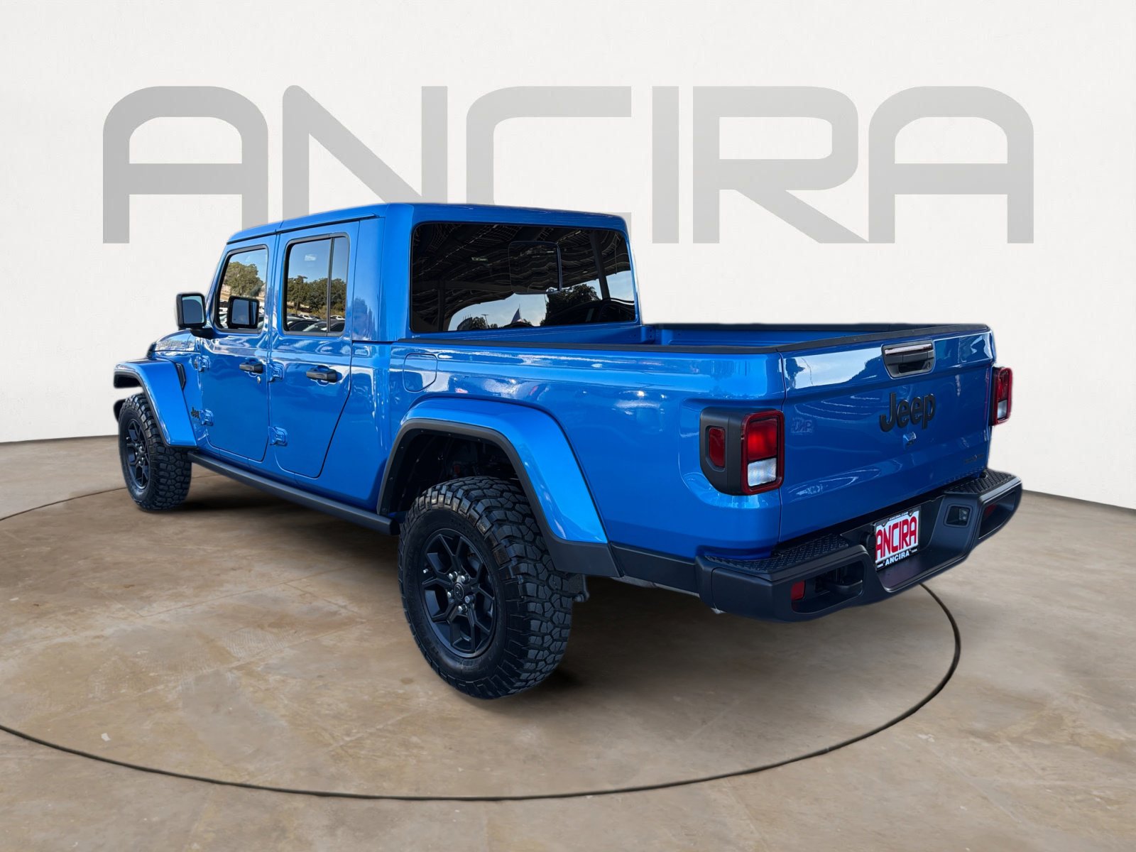 Used 2024 Jeep Gladiator Sport image 8
