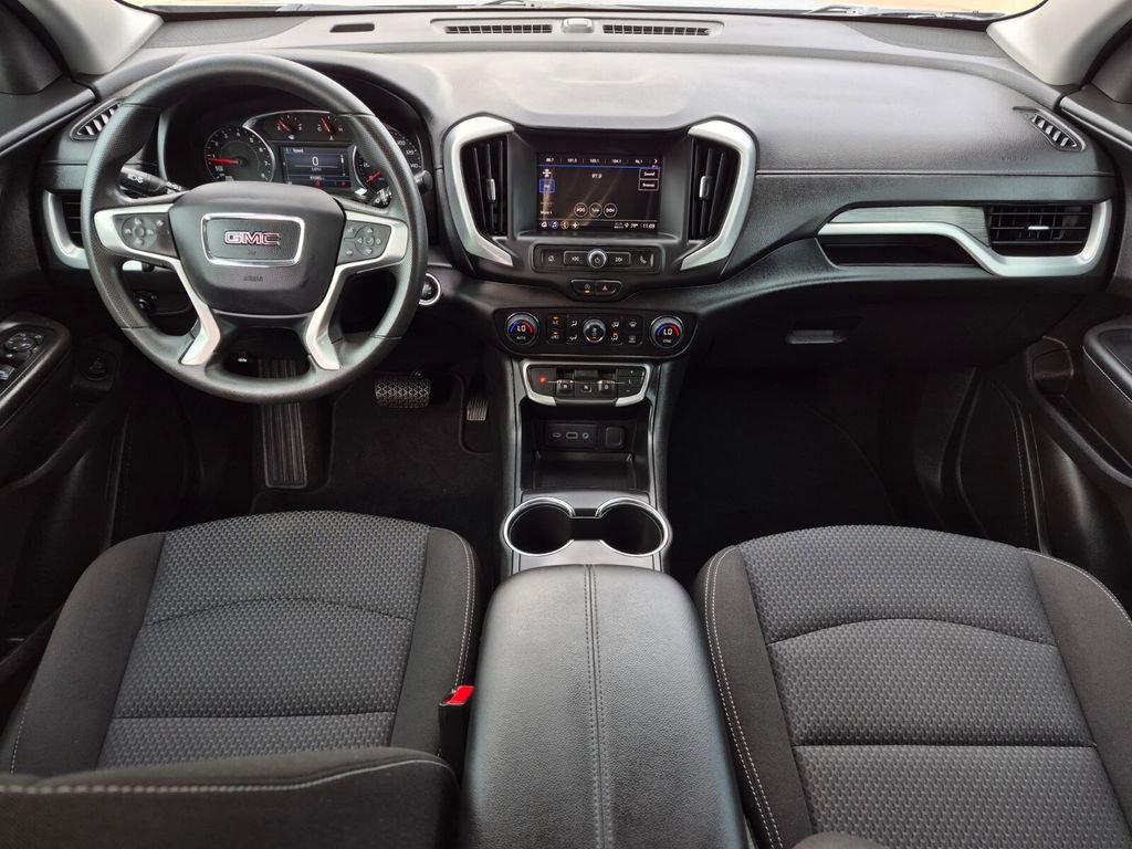 Used 2023 GMC Terrain SLE w/ Driver Convenience Package image 12