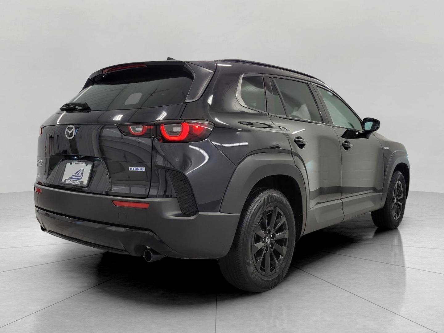 Used 2025 MAZDA CX-50 AWD 2.5 Hybrid w/ Premium Pkg image 19