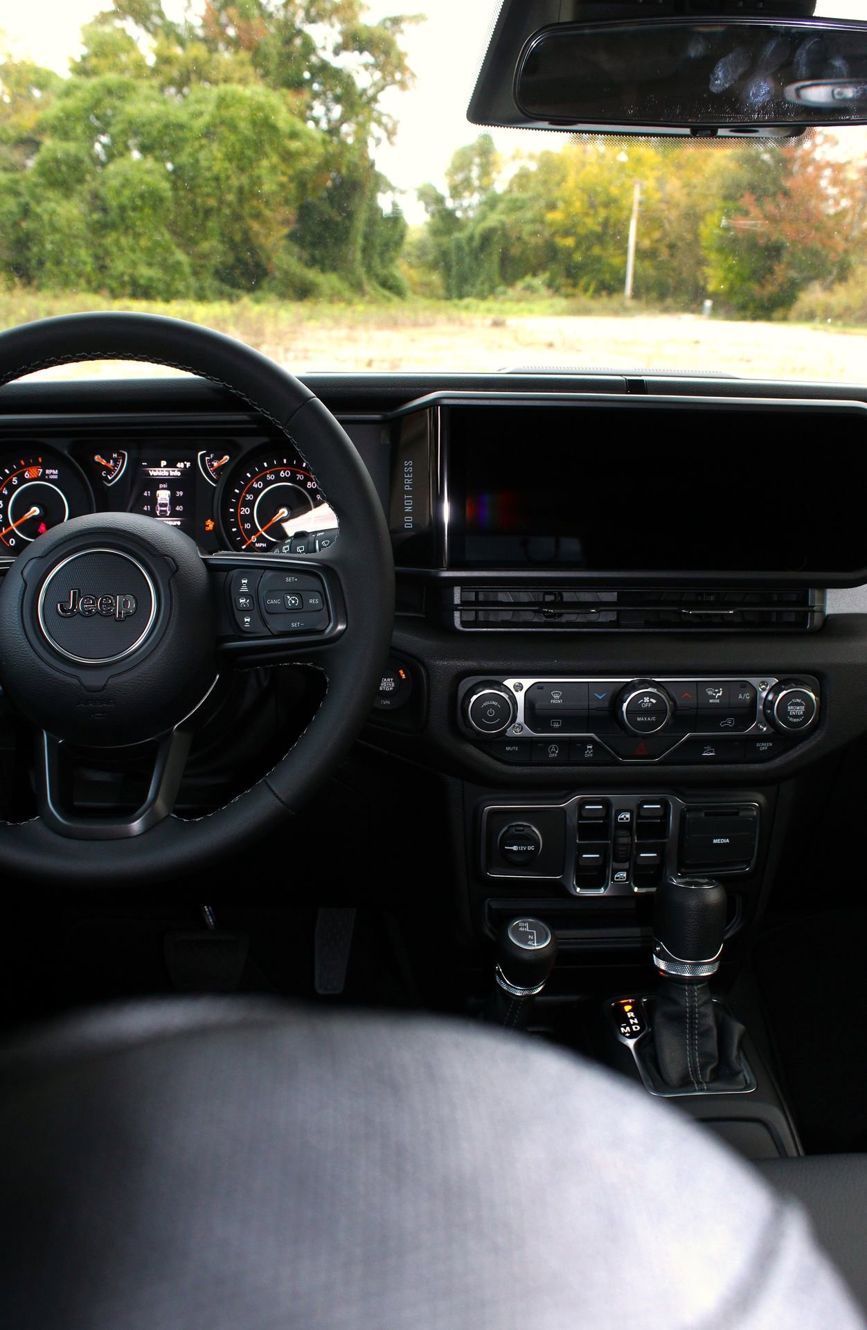 New 2026 Jeep Wrangler Unlimited Sport image 19