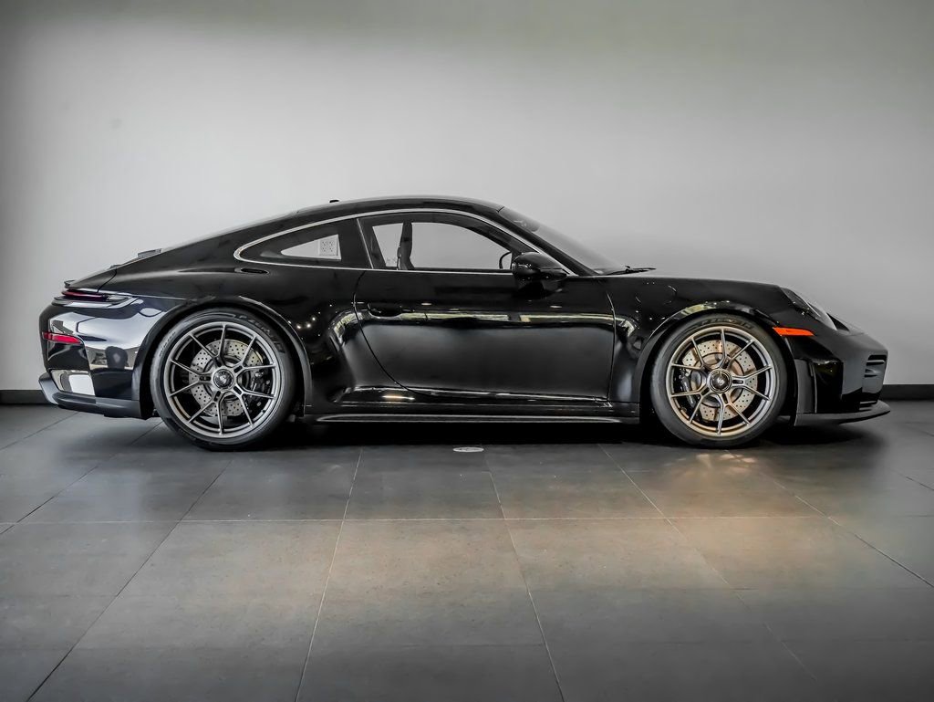 Used 2026 Porsche 911 GT3 image 8