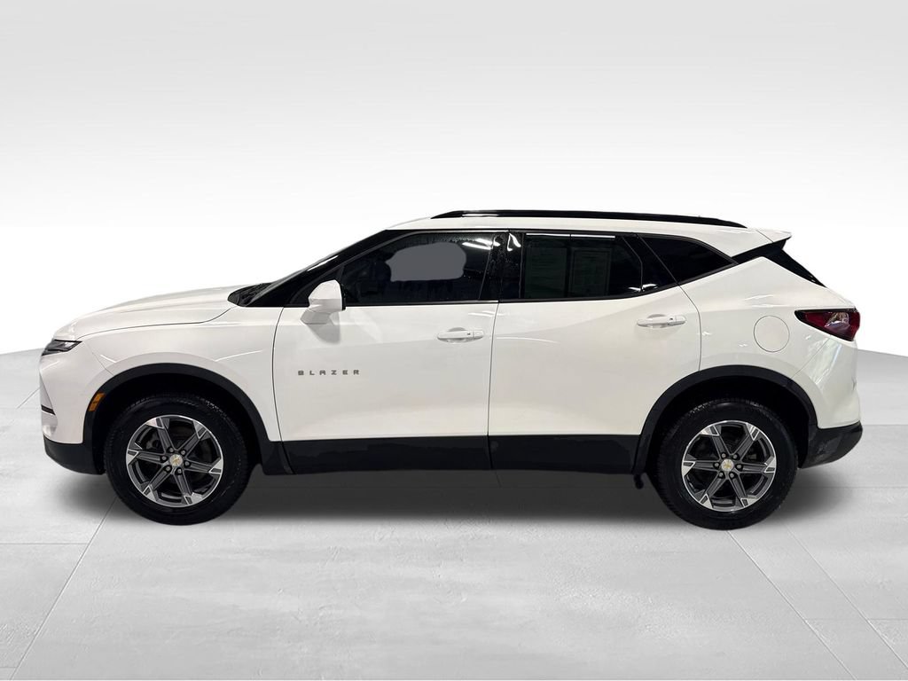 Used 2024 Chevrolet Blazer LT w/ Convenience Package FWD image 47