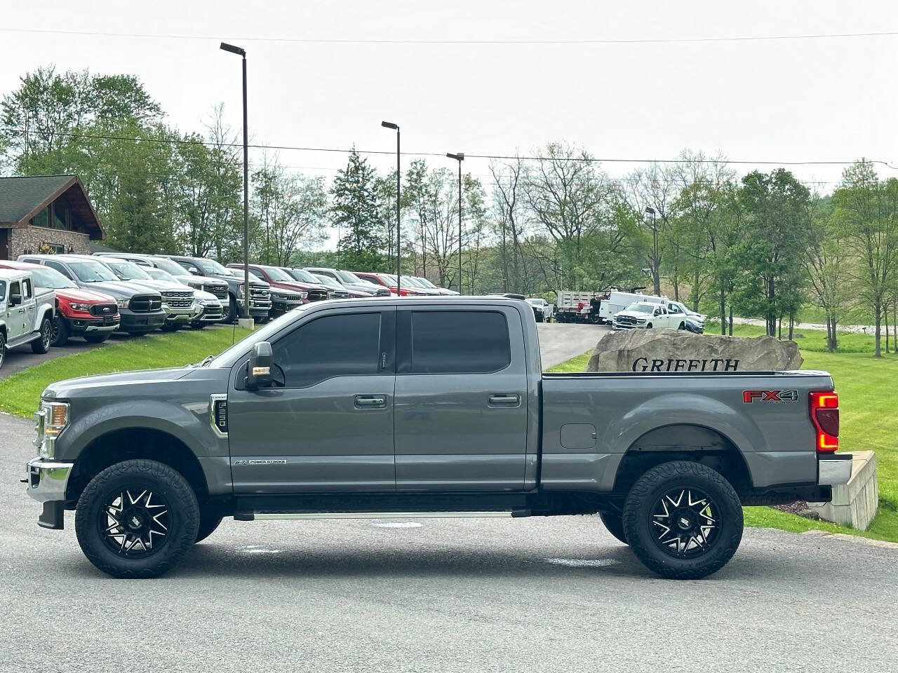 Used 2022 Ford F250 Lariat w/ Lariat Ultimate Package AWD/4WD image 5