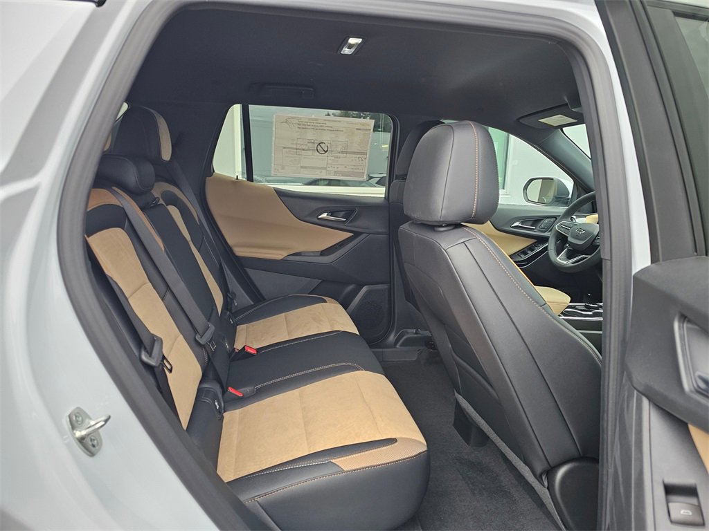New 2026 Chevrolet Equinox ACTIV w/ Convenience Package III image 13