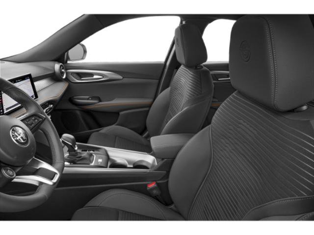 Certified 2025 Alfa Romeo Tonale w/ Premium Package AWD/4WD image 8