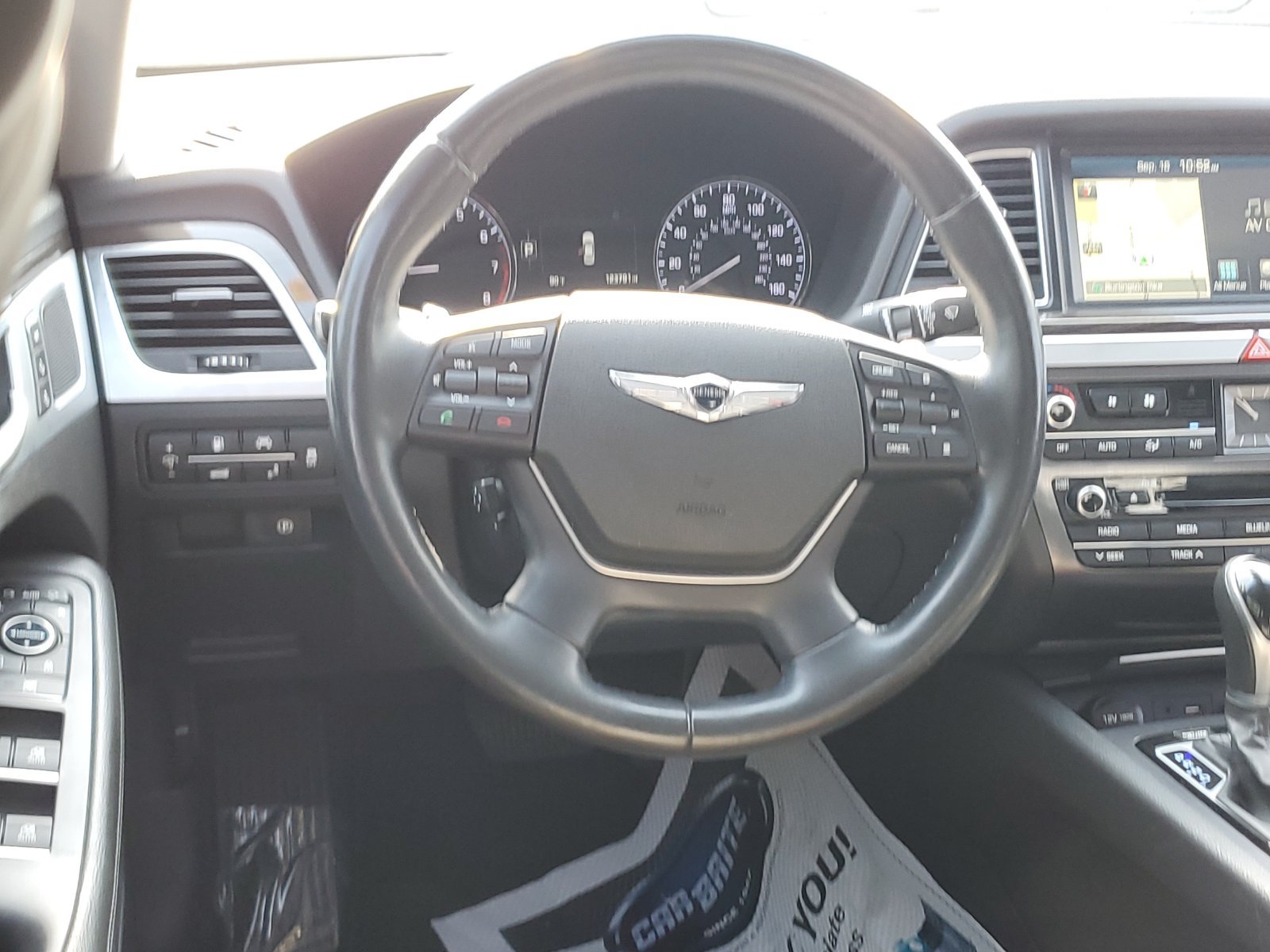 Used 2017 Genesis G80 3.8 AWD/4WD image 12