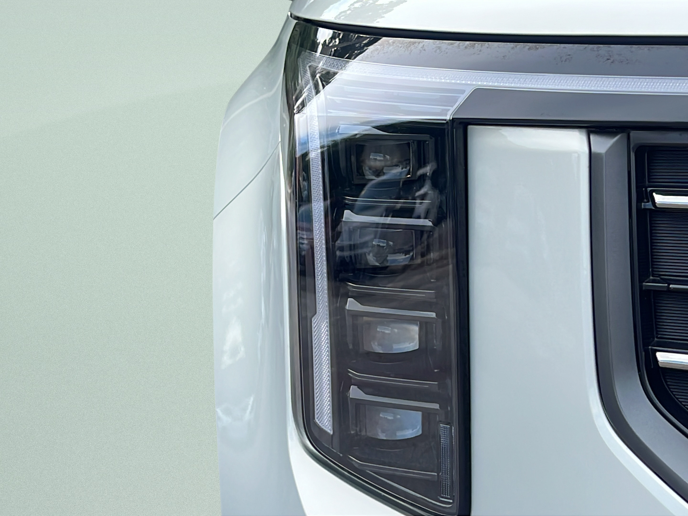 Used 2025 Kia Carnival SX Prestige FWD image 26