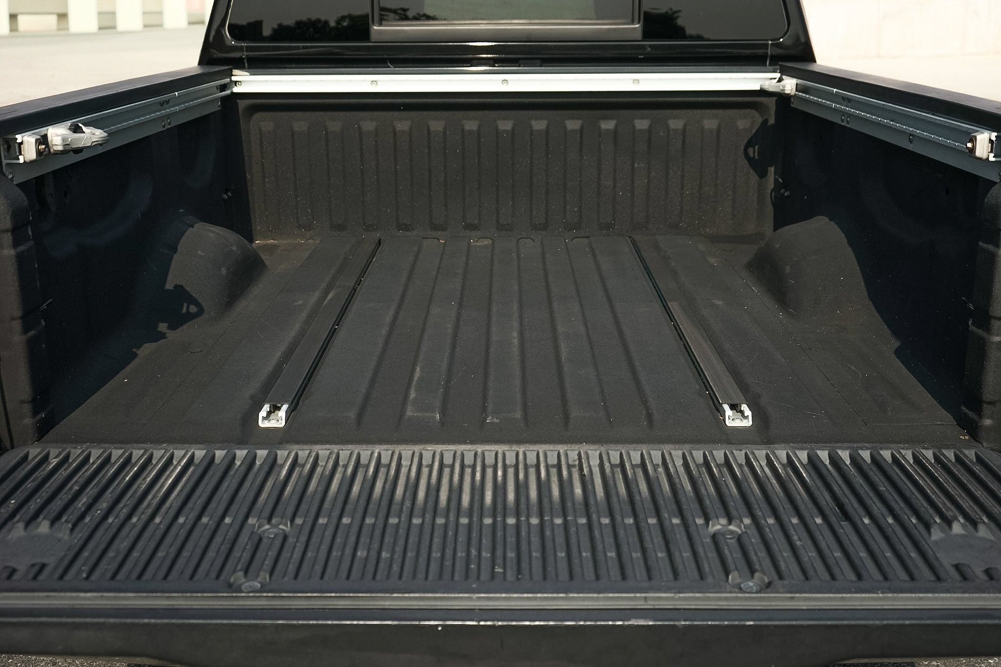 Used 2012 Nissan Titan SL w/ Heavy Metal Edition Pkg AWD/4WD image 37