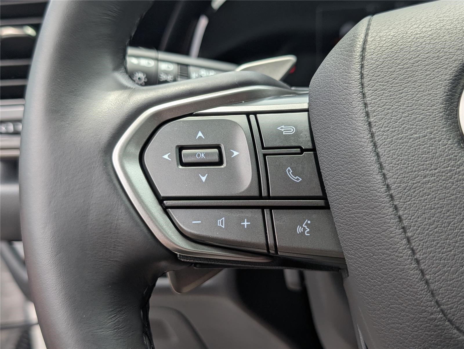 Certified 2025 Lexus NX 350h AWD w/ Cold Area Package image 23