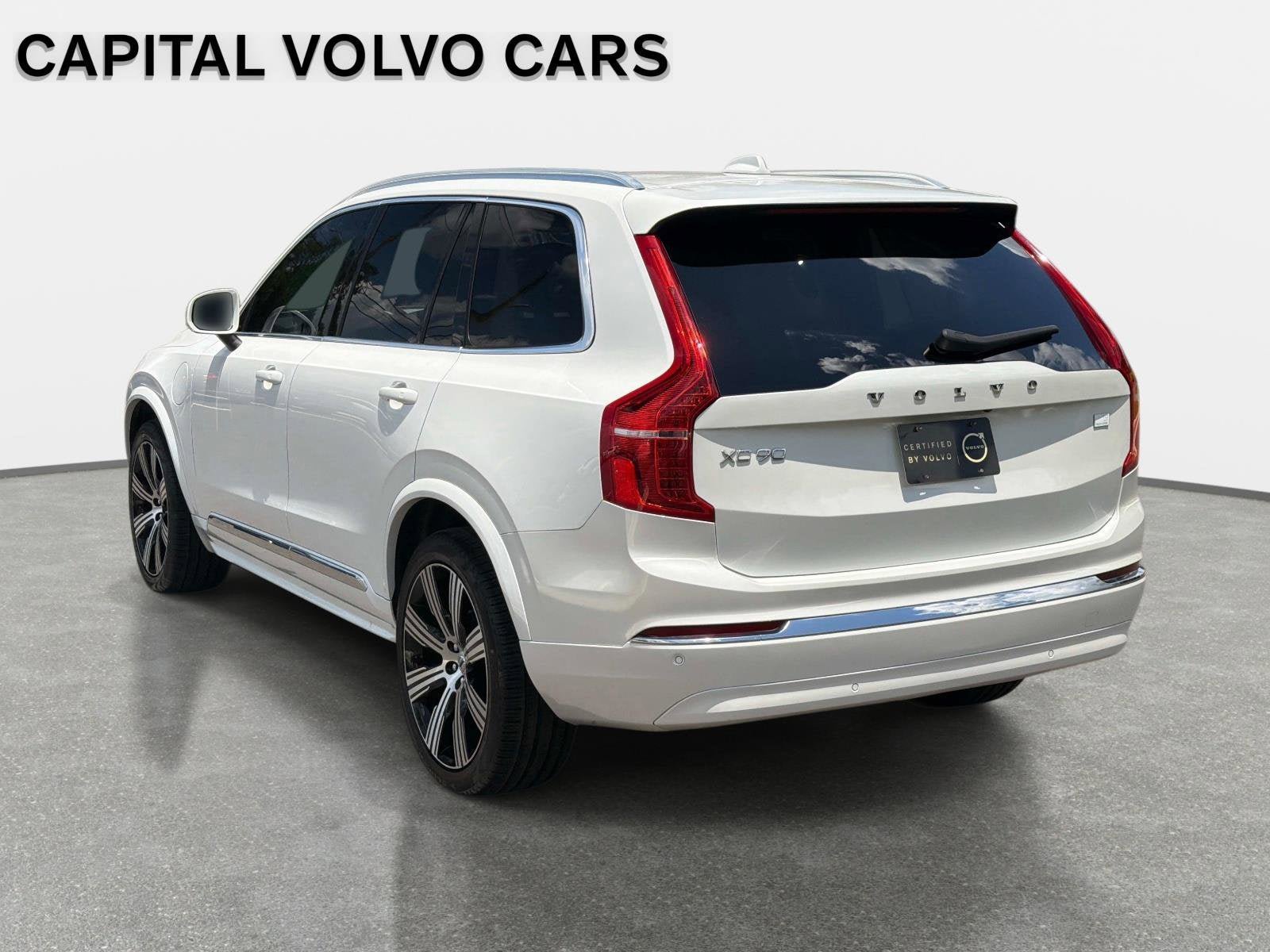 Used 2024 Volvo XC90 T8 Core w/ Protection Package Premier AWD/4WD image 7