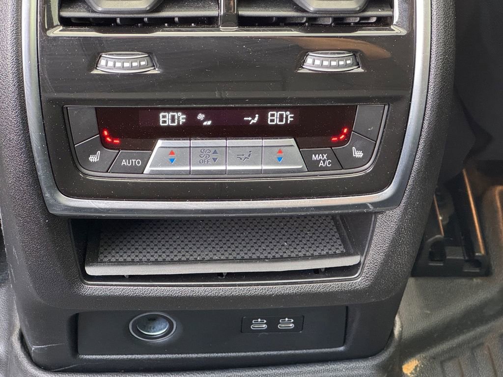 Used 2025 BMW X5 xDrive40i w/ M Sport Package image 13